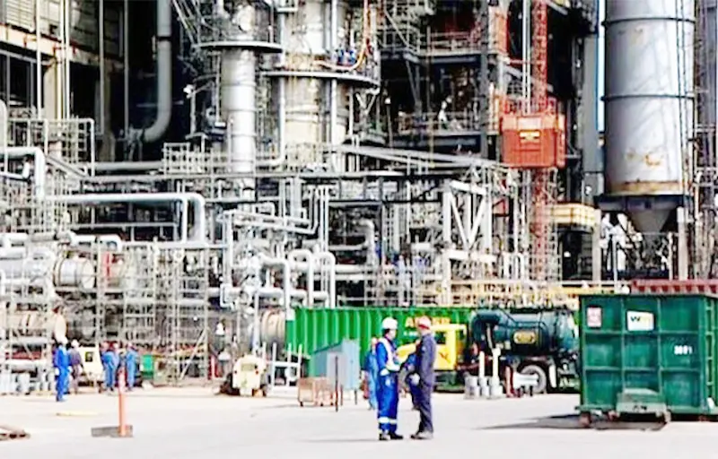 Dangote Refinery, marketers to meet over new fuel price