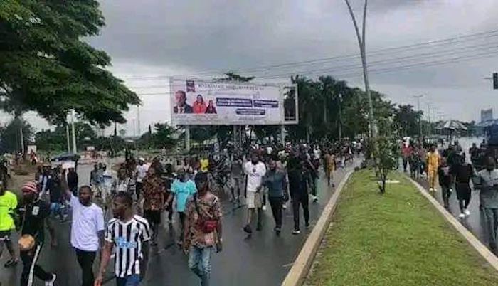 Protesters Storm RSIEC, Insist Election Must Hold