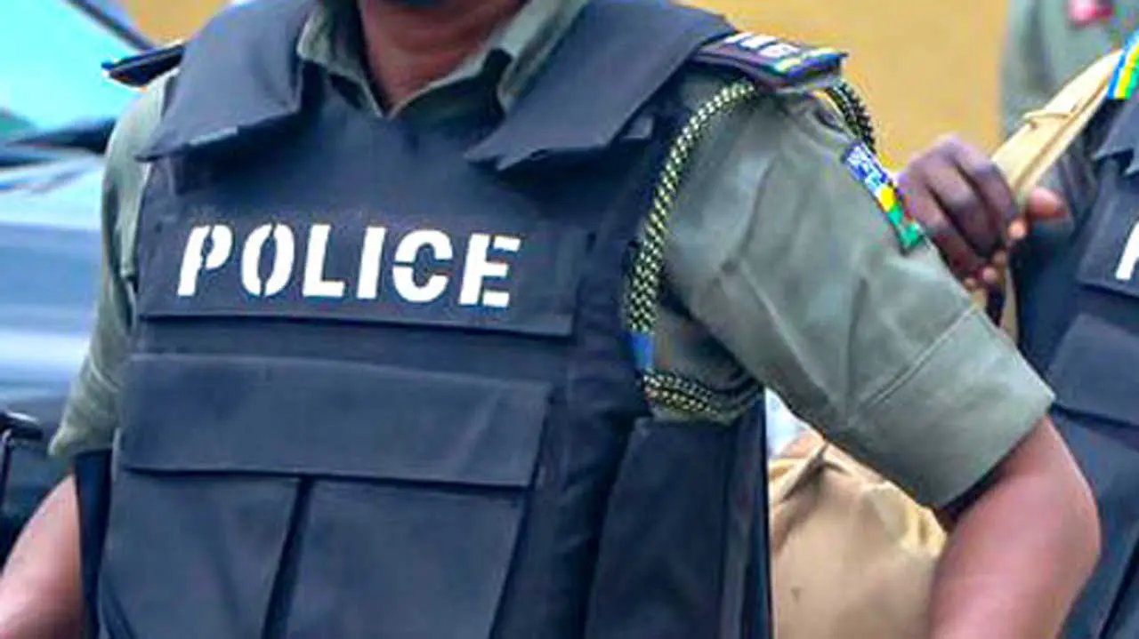 Three suspected kidnappers die after gun battle with police in Delta