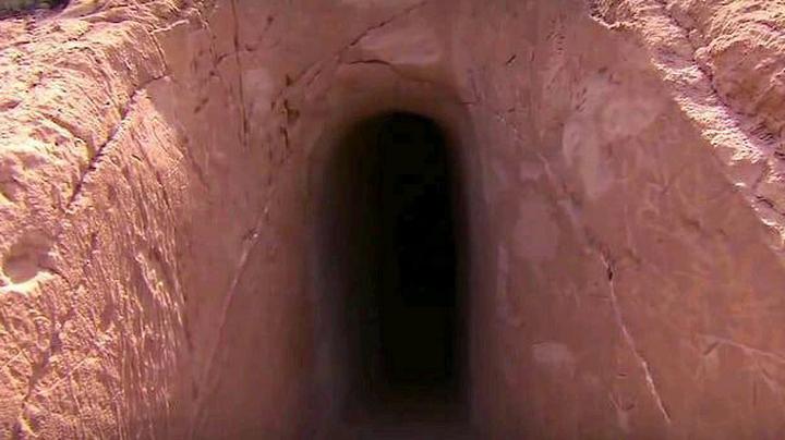 For 25 Years He Hid In A Cave - When He Exposes What Was Inside, Millions Of People Were Amazed (Photos)