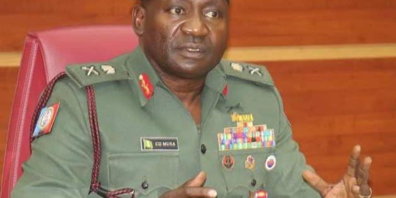 Nigerian Soldiers Who Extort Citizens, Collect Bribes Are Betrayers, Says Defence Chief, Musa – HEARD VOICE NEWS ONLINE