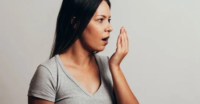 REVEALED: "12 Daily Habits That Can Cause Bad Breath Even After Brushing"