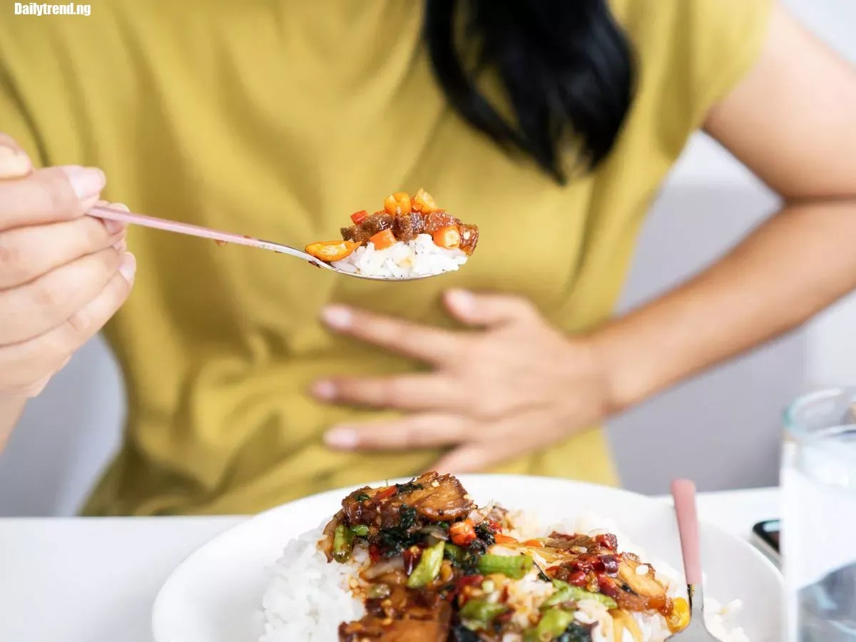 The Cancer Sign That Can Occur When You’re Eating Food That Everyone Should Know